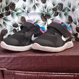Toddler Girls Nike Shoes